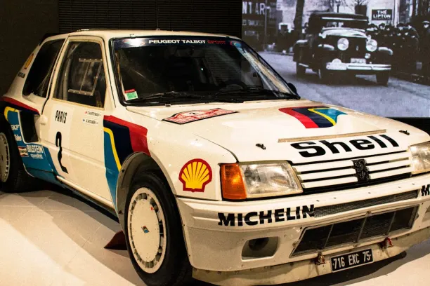 노미니 카지노 안드로이드/iOS 앱